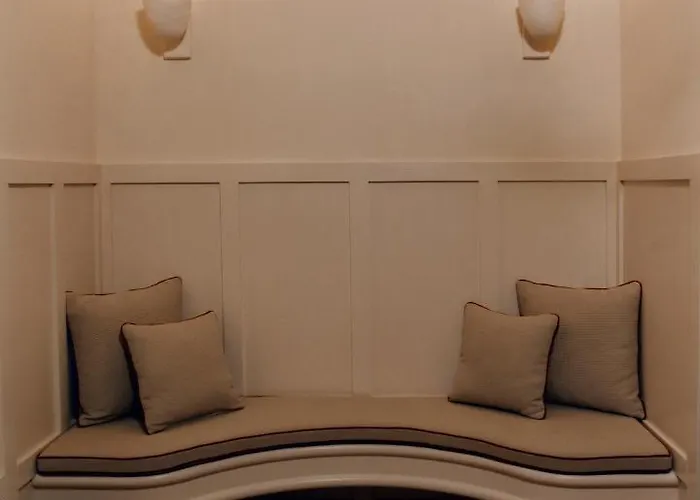 Chateau Voltaire 5*