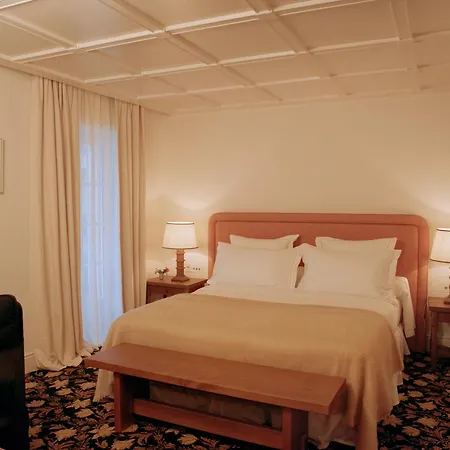 Château Voltaire 5*