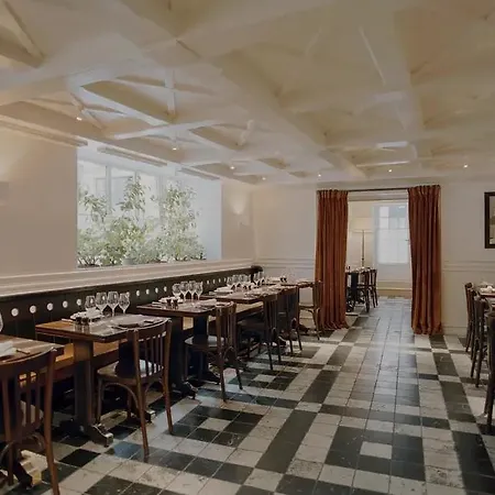 Chateau Voltaire 5* Paryż