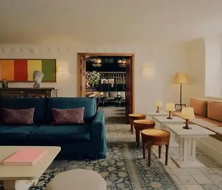 Chateau Voltaire 5*