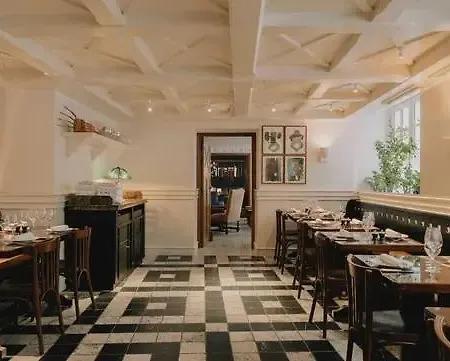 Hotel Chateau Voltaire