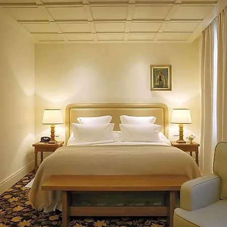 Chateau Voltaire Paris
