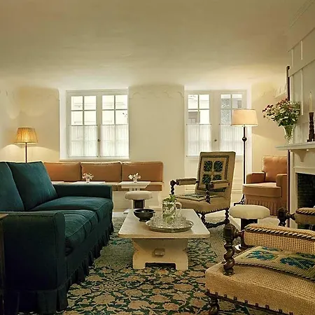 Chateau Voltaire 5*