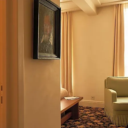 Hotell Chateau Voltaire Paris
