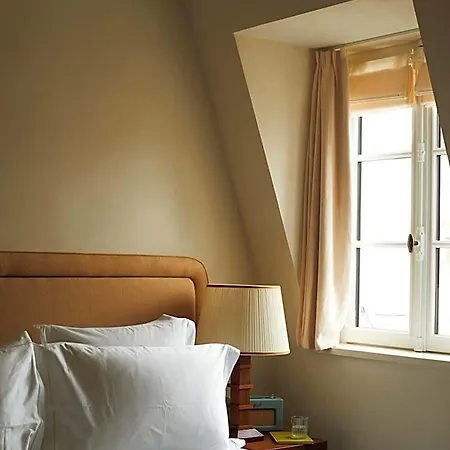 Chateau Voltaire 5* 파리