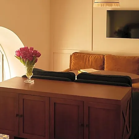 Hotell Chateau Voltaire 5*