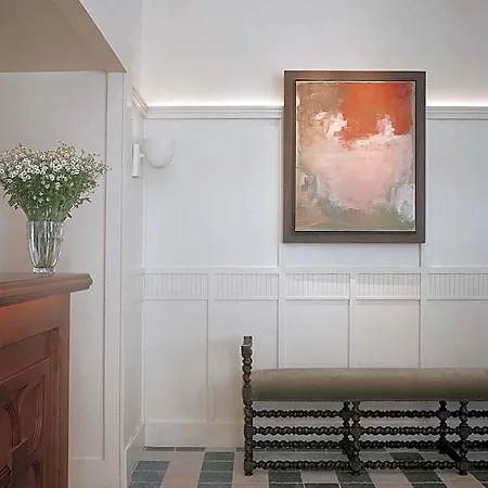 Chateau Voltaire 호텔 파리
