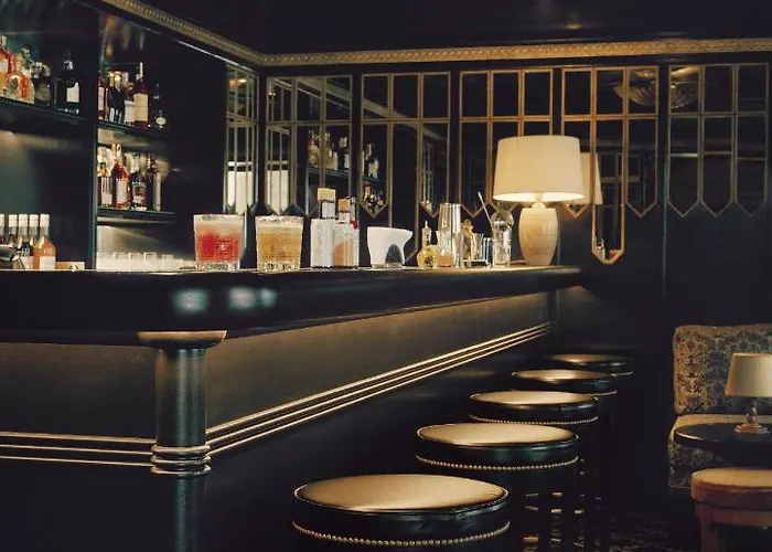 Chateau Voltaire 酒店