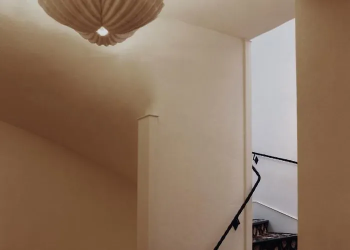 Hotel Chateau Voltaire 5*