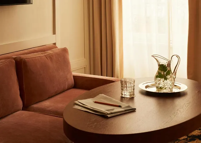 Hotel Chateau Voltaire