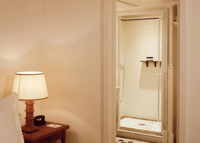 Chateau Voltaire 5*