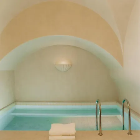 Château Voltaire 5*