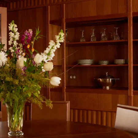 Château Voltaire Hotel Paris