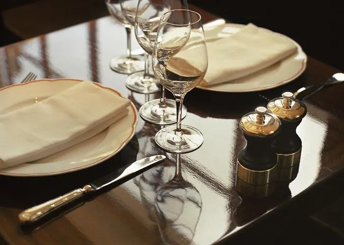 Château Voltaire 5* Paris