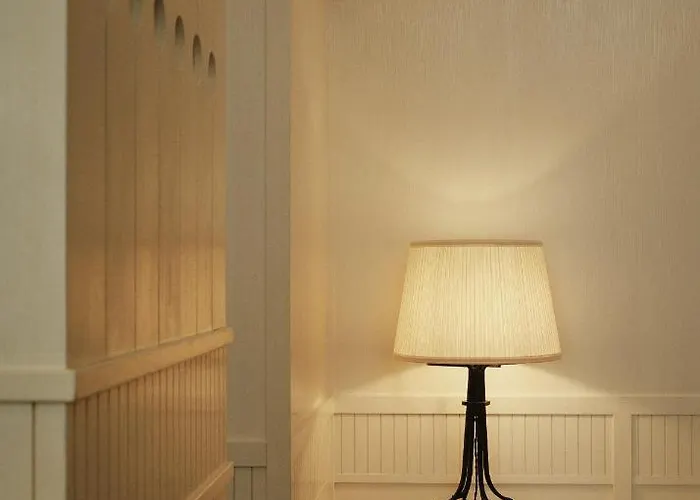 Château Voltaire Paris